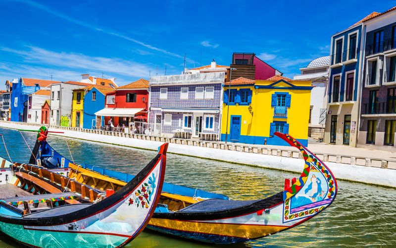 Evasion: Le Portugal au fil de l'eau et des traditions