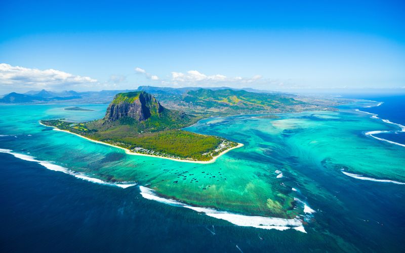 Évasion: L'île Maurice, le pays derrière la plage