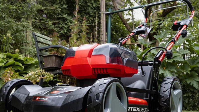 la tondeuse a gazon einhell sans fil