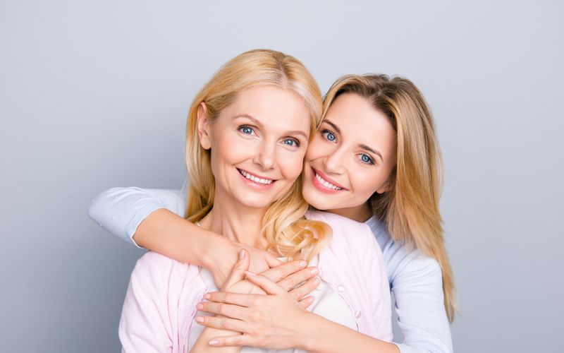 Impôts: dans quel cas rattacher un enfant majeur à mon foyer fiscal et quelles déductions possibles?