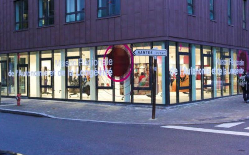 En région Pays-de-la-Loire, "la longévité est une chance"